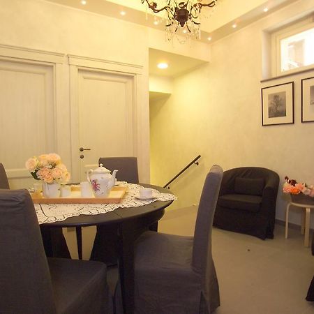 Stazione Di Posta San Gemini Bed & Breakfast ภายนอก รูปภาพ